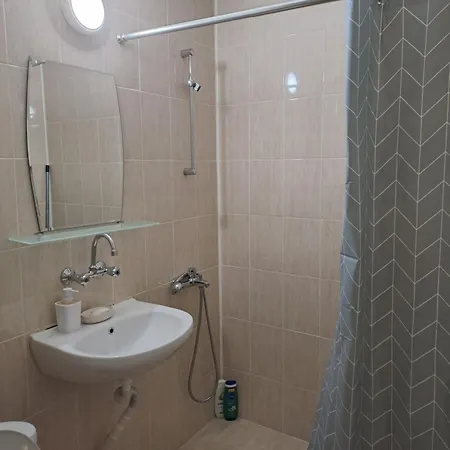 Apartment Levskig 10 Min From Airport And Centre